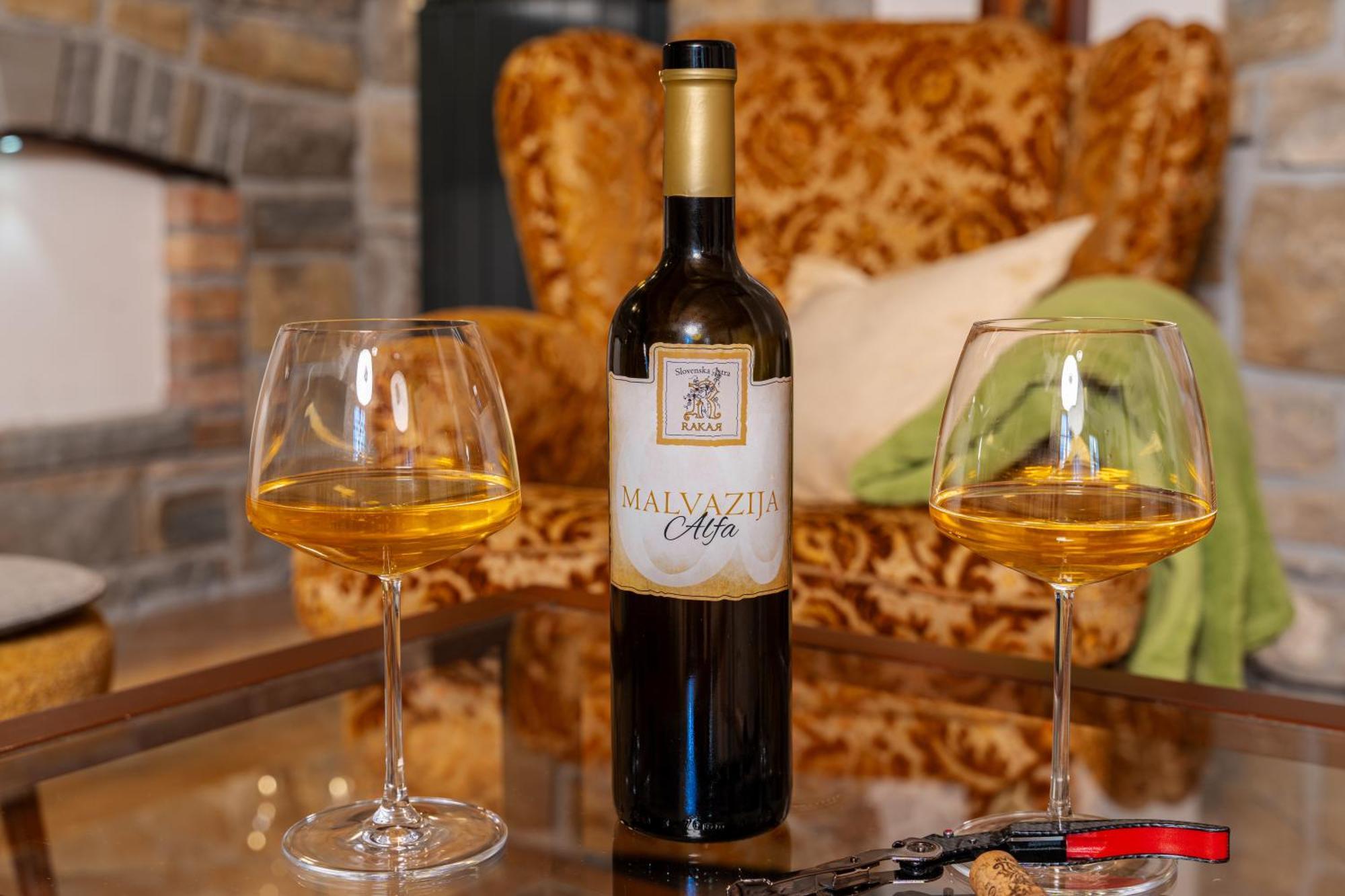 Wine House Rakar Casa de hóspedes Gračišče Exterior foto